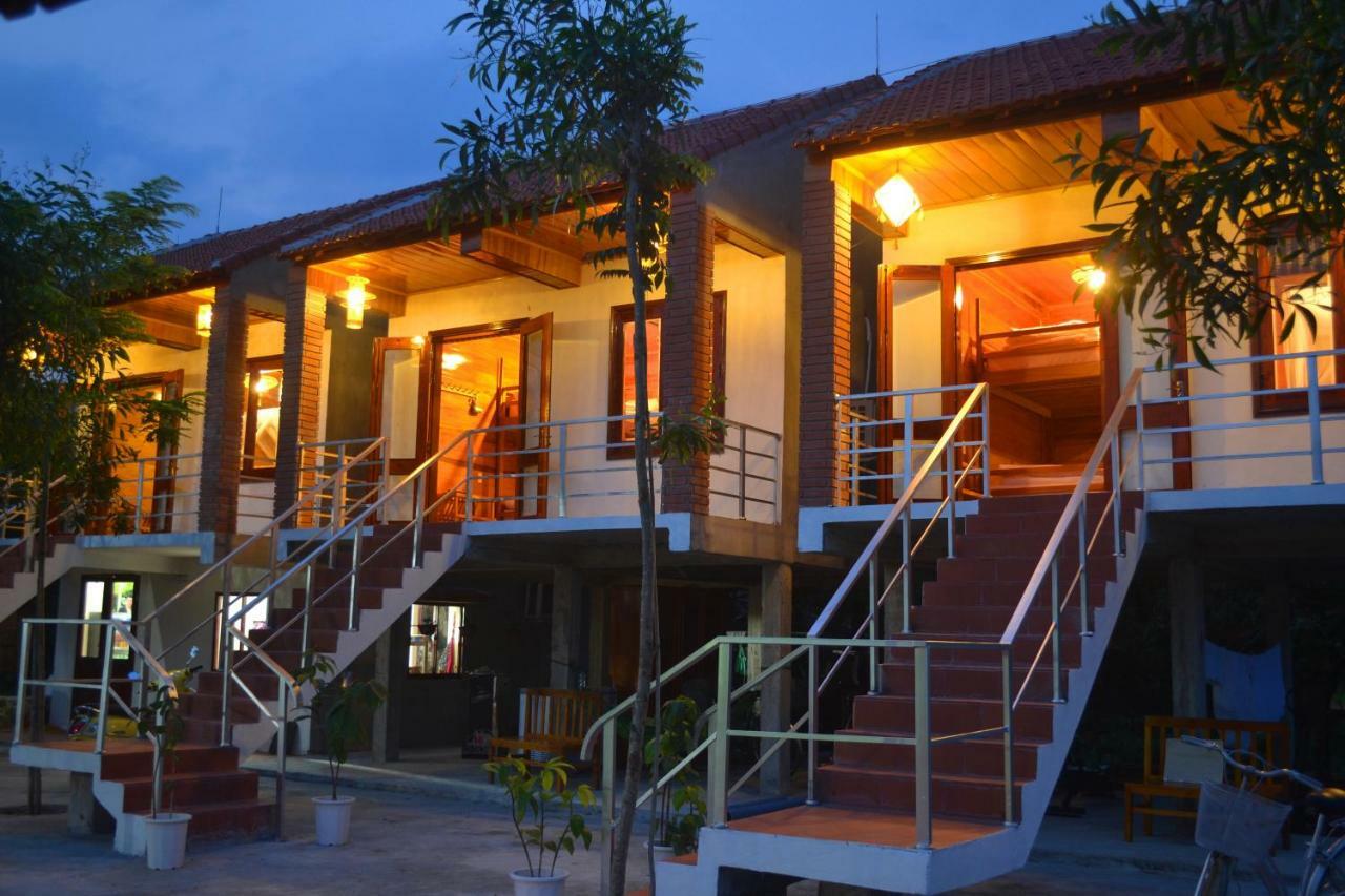 Jungle Boss Travel Lodge Phong Nha Exterior foto